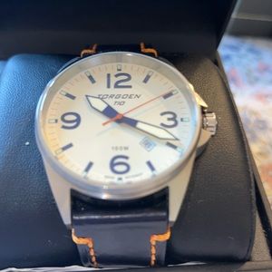 New torgoen Swiss made watch quartz sold